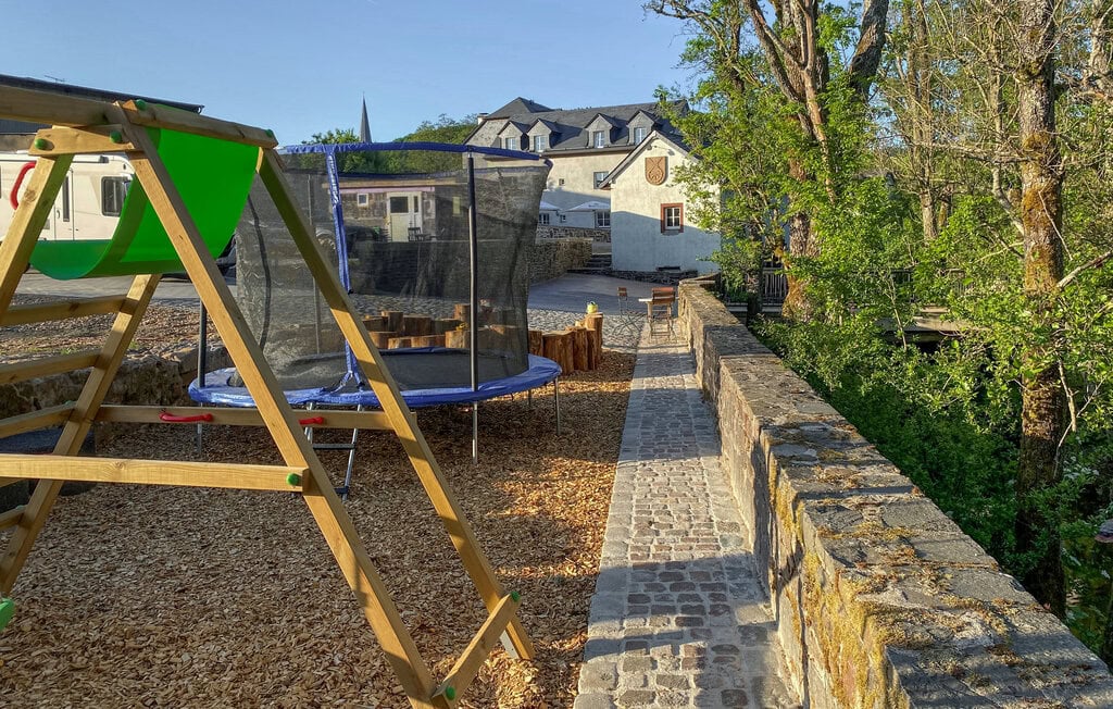 dei314_outdoor_08